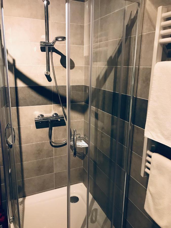 Apartament C18 Jelenia Góra Exteriör bild