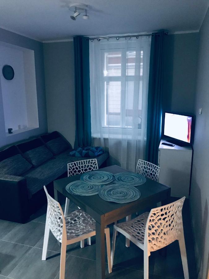 Apartament C18 Jelenia Góra Exteriör bild